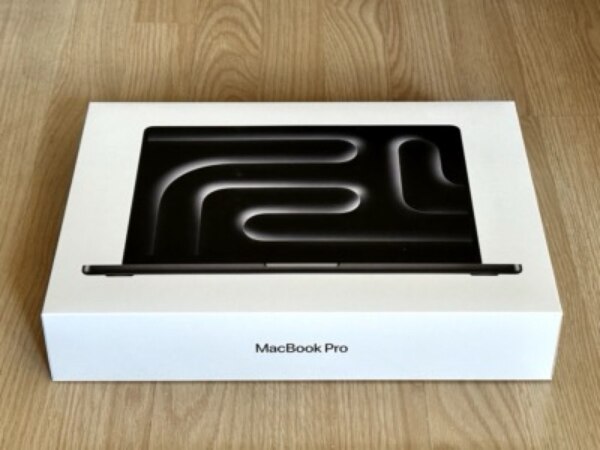 Apple MacBook Pro 142 inch M4 MAX Chip 36GB1TB MX2K3