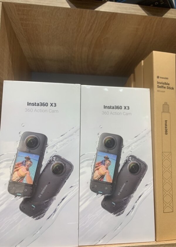 İnsta 360 x3 Action Camera