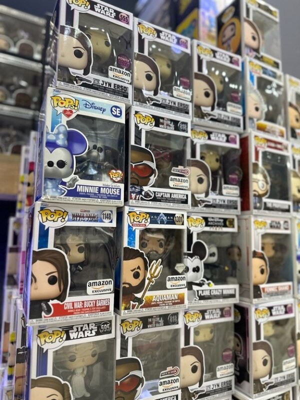 Star Wars Pop Toys
