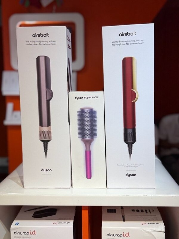 Dyson airstrait red
