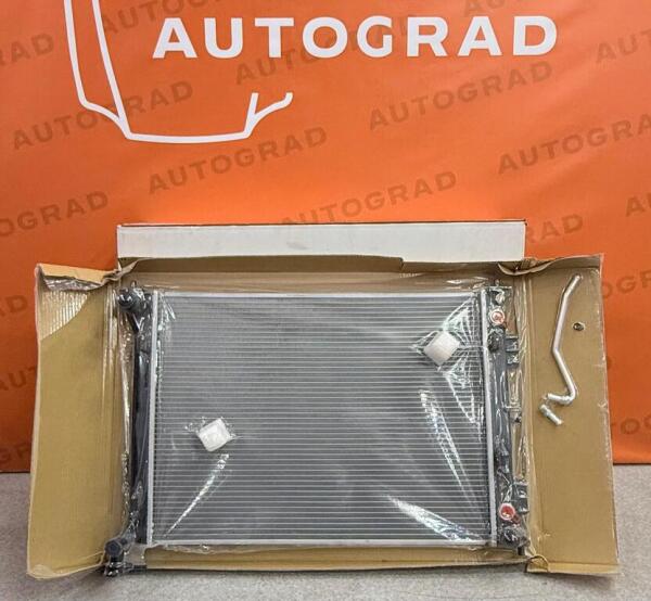 Hyundai Sonata su radiatoru