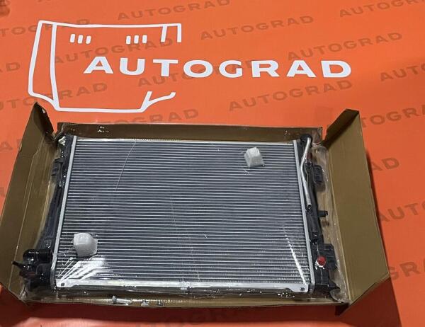Hyundai Elantra 20112014 su radiatoru