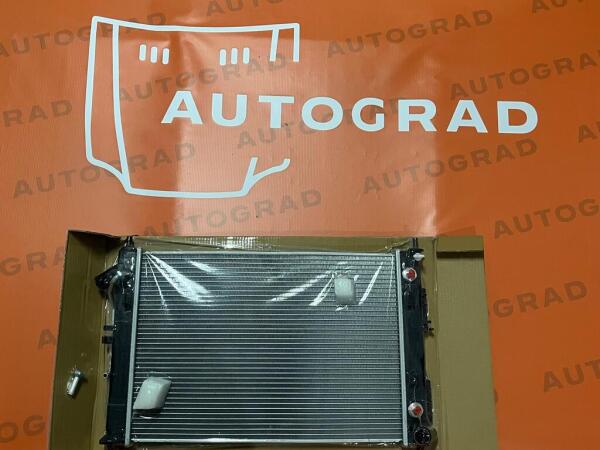 Hyundai Elantra 20142016 su radiatoru