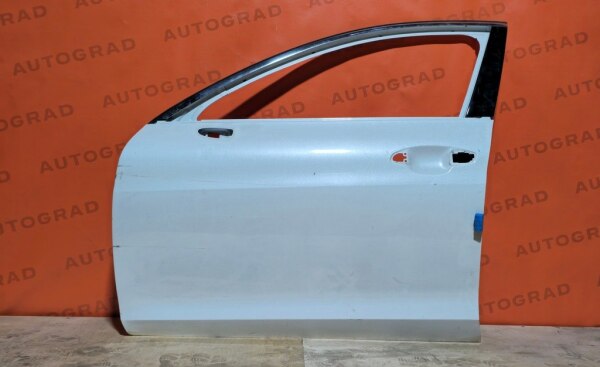 Kia K5 20202023 qapısı