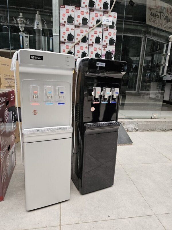 Su dispenseri