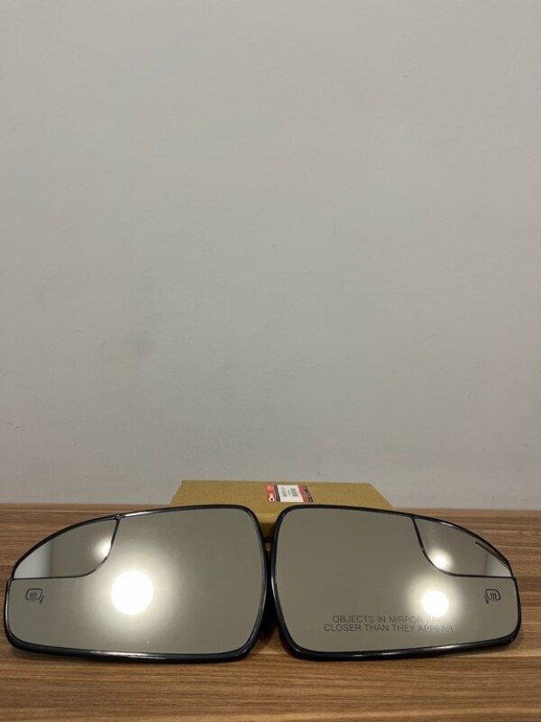 Ford Fusion yan güzgüləri