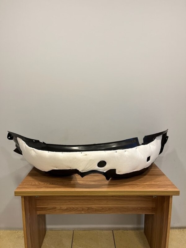 Ford Fusion qanad altlığı