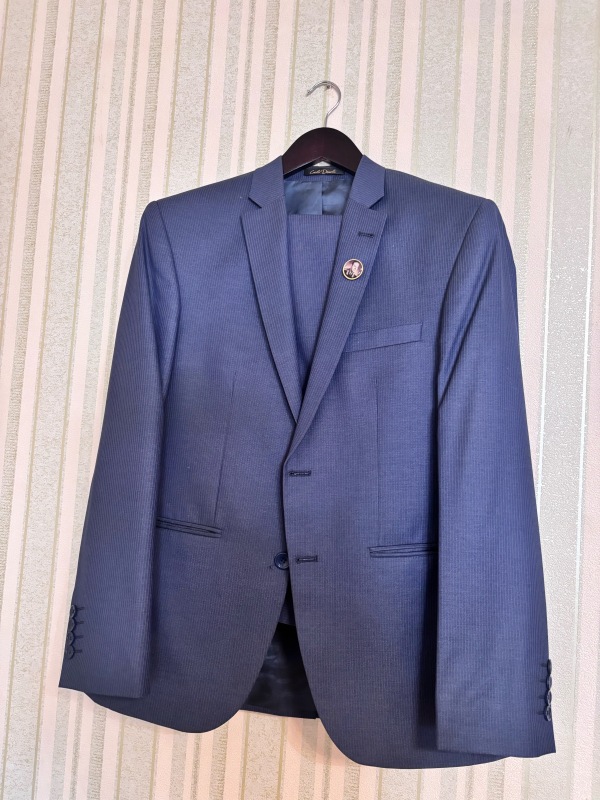 2 dəfə geyinilib yenidi