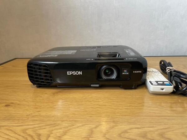 EPSON proyektor EX 5220