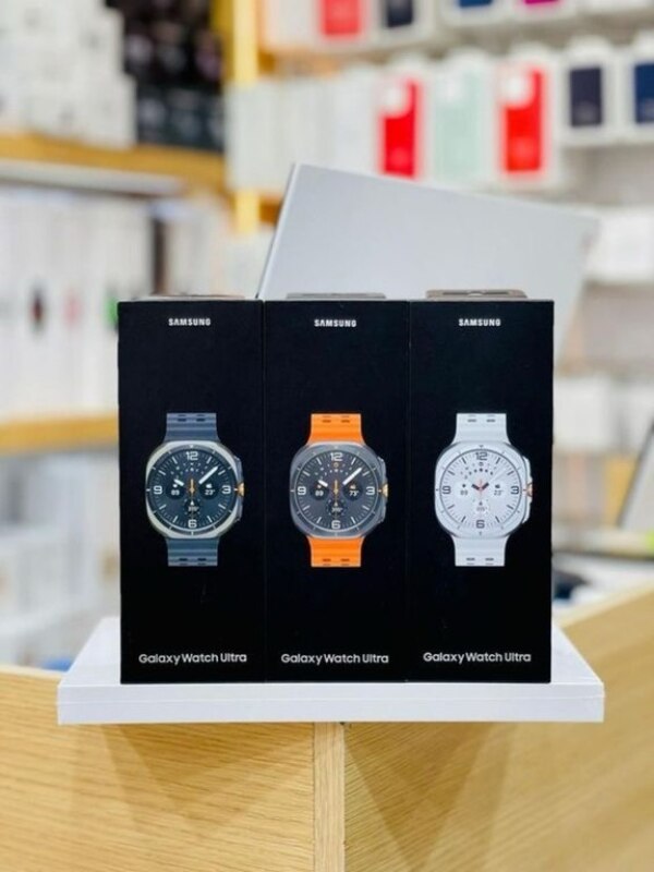 Samsung Galaxy Watch Ultra Titanium Gray