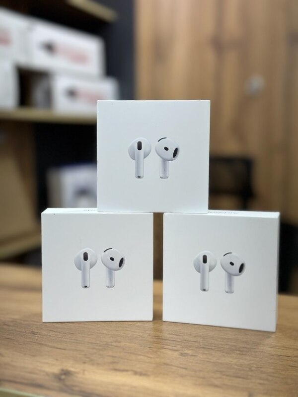 Apple AirPods 4