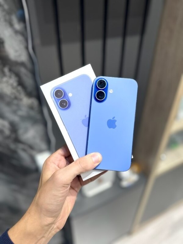 Apple iPhone 16 Ultramarine 128GB8GB