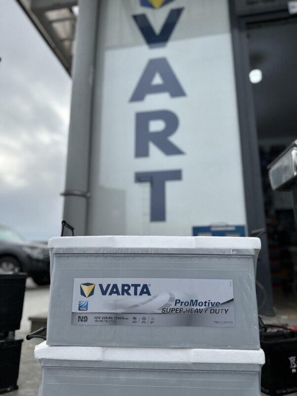 Akkumulyator VARTA 12V 225Ah 1150A
