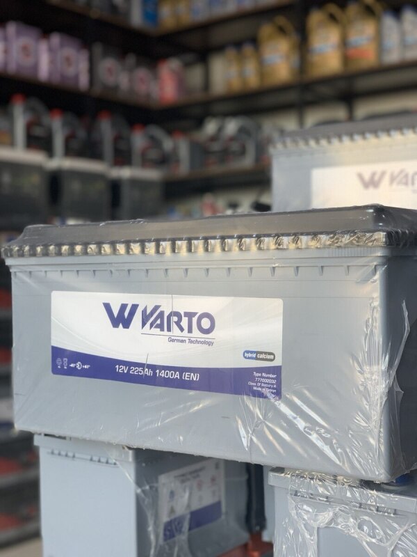 Akkumulyator Varto 12V225Ah  1400A