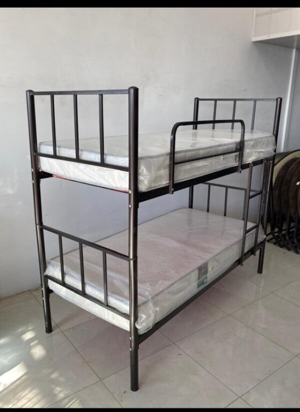 İkimərtəbəli çarpayı