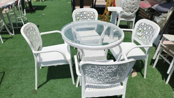 Masa və oturacaqlar