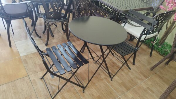 Masa və oturacaqlar