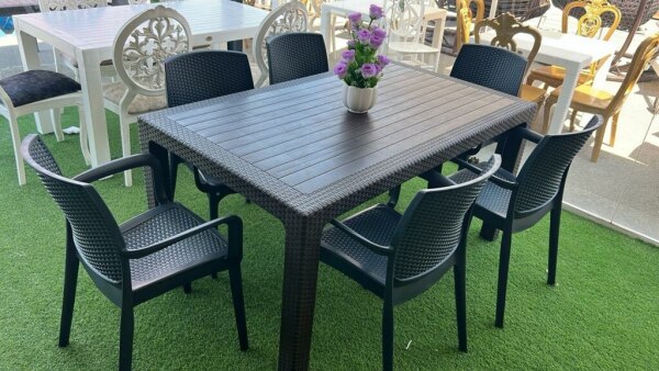 Masa və oturacaqlar