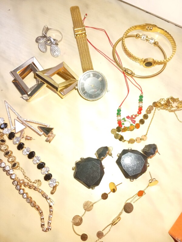 qarışıq  aksesuarlar