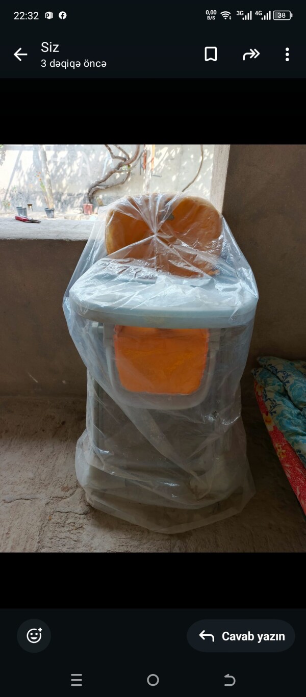 Uşaq masası həmdə yelləncək