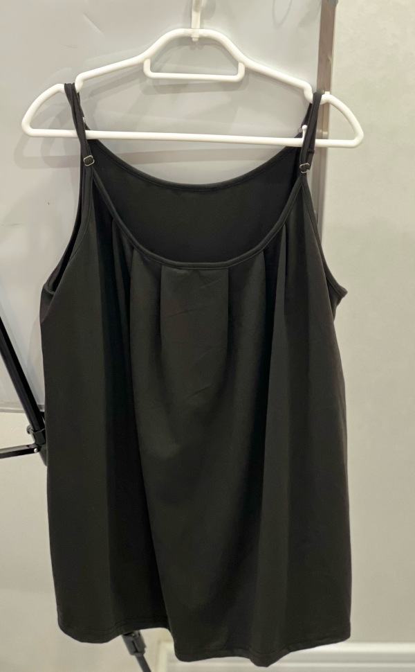 Hər biri 5 manat, rahat maykalar, əla vəziyyətdədir, təcili olduğu üçün aşağı qiymətə satılır