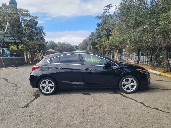 Chverolet cruze 2017 Hatchback