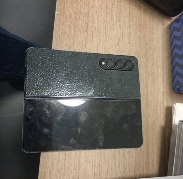 Samsung z fold4 telefon satilir