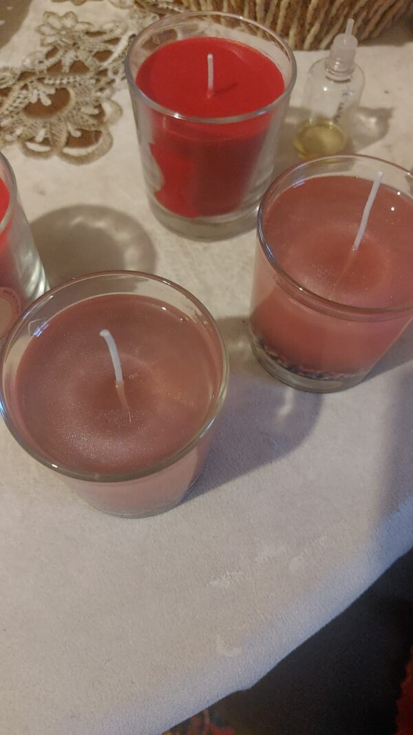 Ev yapımı təbii ətirli şamlar