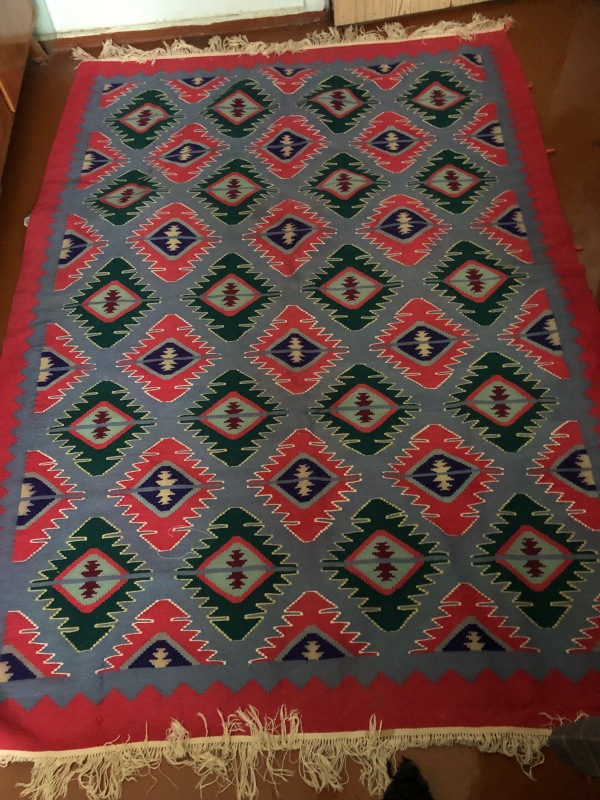 kilim 2m/1.40sm əl toxunma 80 ilindir