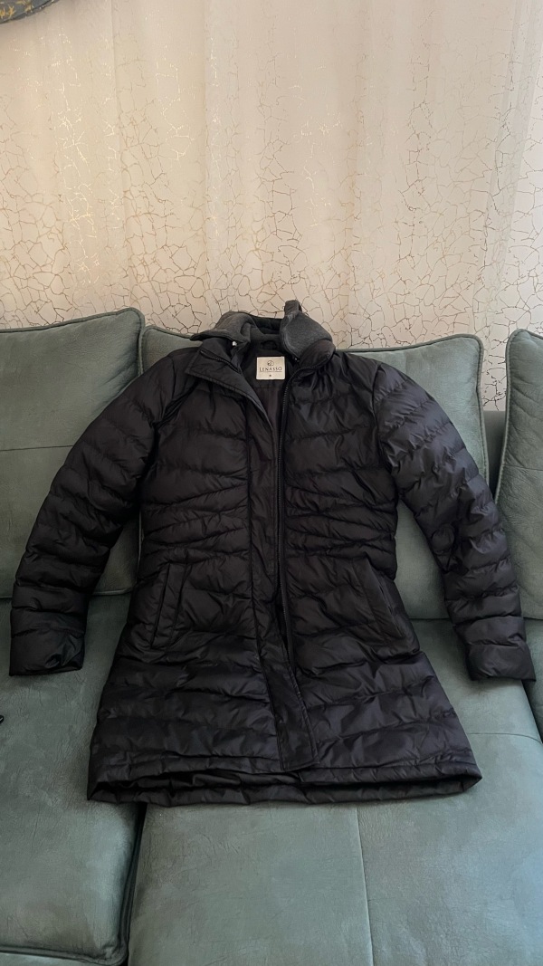 Az geyinilib yeni kimidir, heç bir deffekt yoxdur, ölçü s