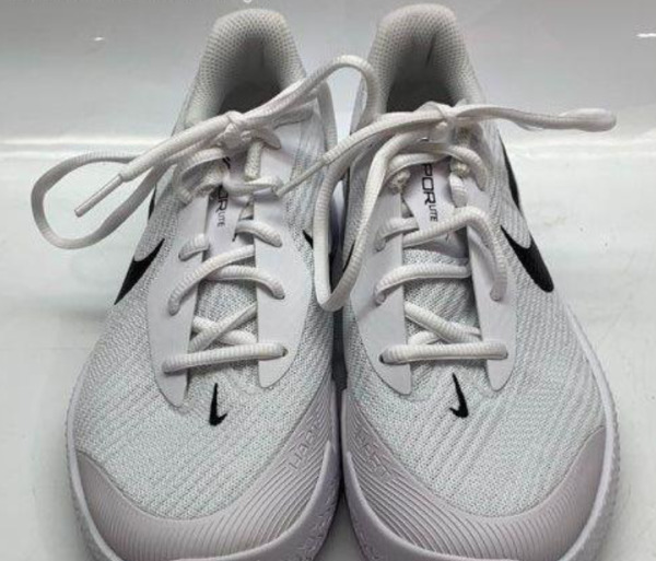 Nike qadin razmer 37,5