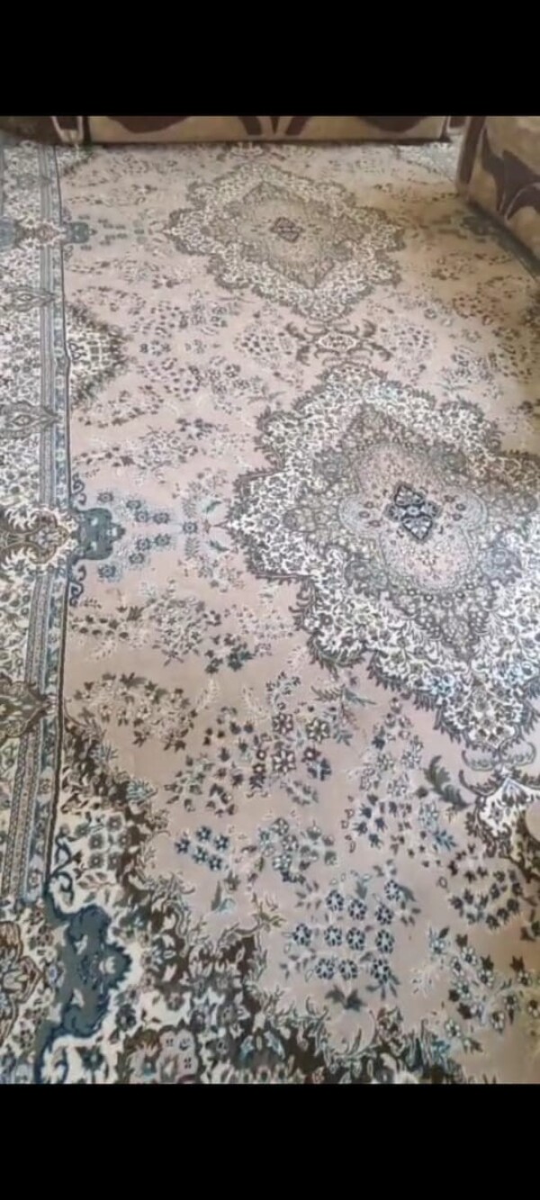 Təcili satılır İran xalçası yeni kimidir