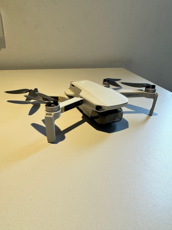 DJI Mavic Mini Drone - Fly More Combo