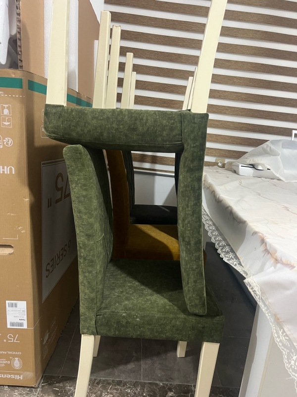 Təcili Stullar satılır