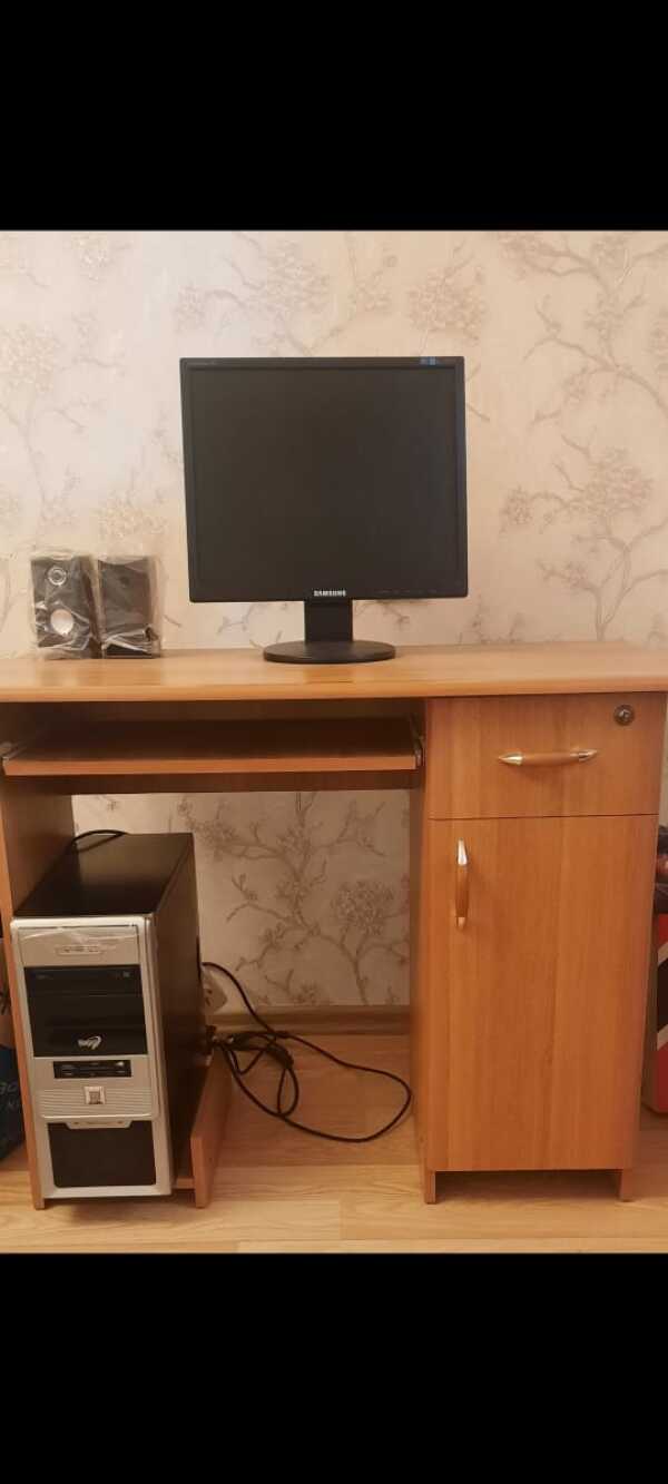 Kompyuter və masa satıram