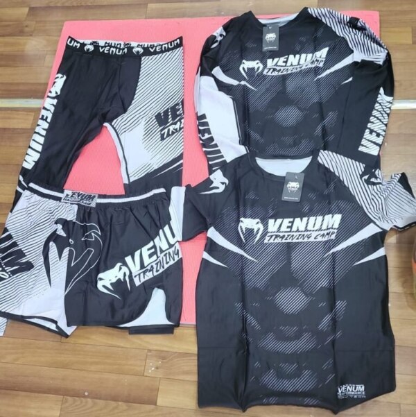 Venum idman geyim dəsti