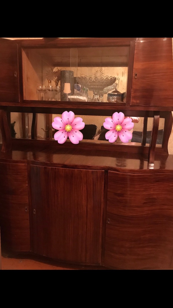 Çex şkafı qoz ağacından