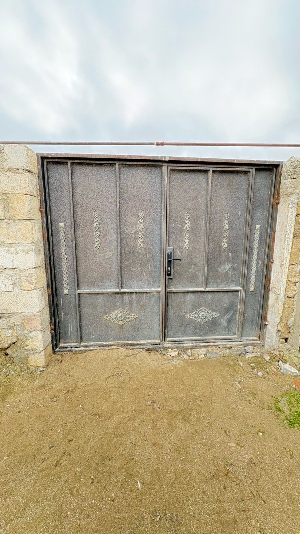 Ev satılır abşeron rayon mehemedi qesebesi