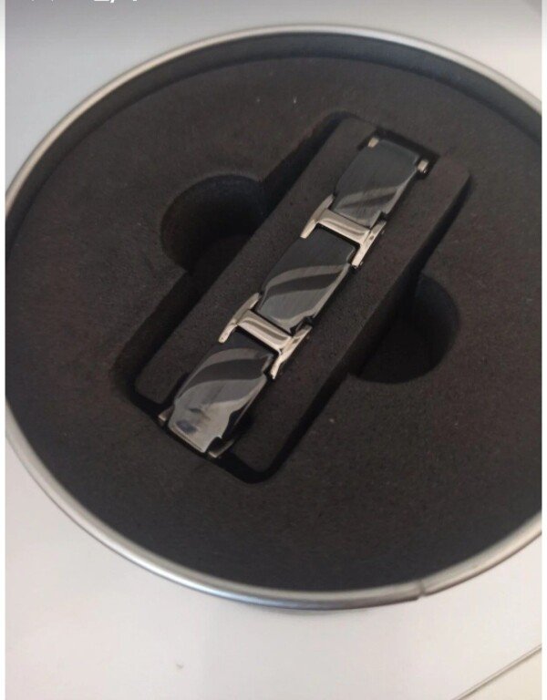 Müalicəvi Titan maqnit qolbağlar