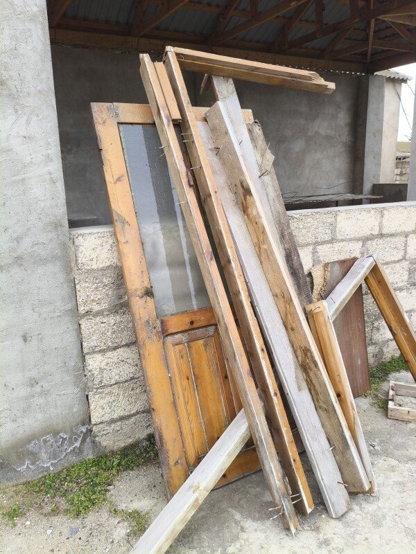 Köhnə qapı və mebel taxtaları yandirmaq ücun pulsuzz