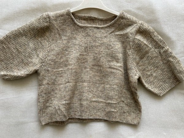 Bej rəngdə yun kofta