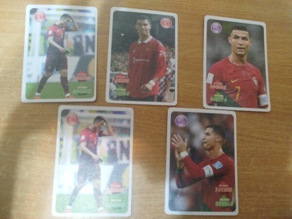 Futbol kartları  5 ədəd  ronaldo