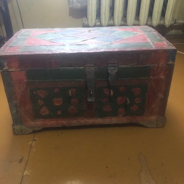 sandik eni25sm hundurluyi 25sm uznluqu 50sm