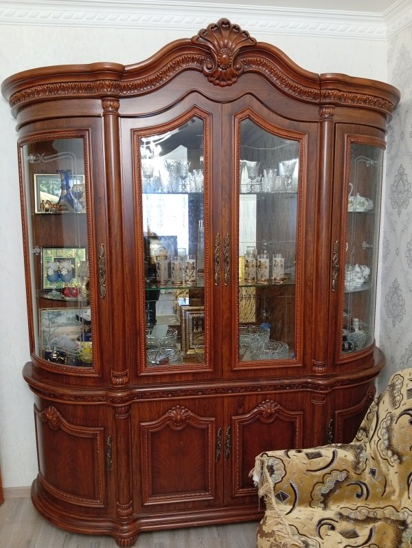 Qonaq otağı mebeli