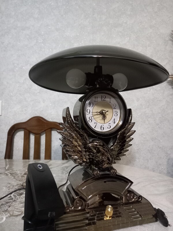 Telefonlu saat , problem:saat yatıb