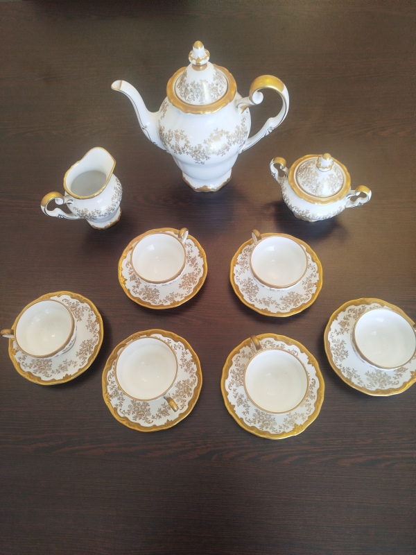 Qəhfə fincan dəsti