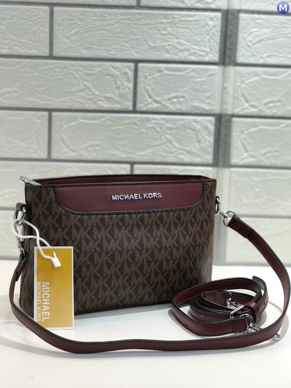 Michael kors 23x15x6. Sifarişlər qəbul olunur