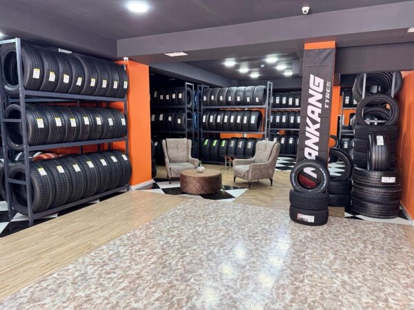 Mühərrik yağı Motul 6100 SaveLite 5W20 5Lt