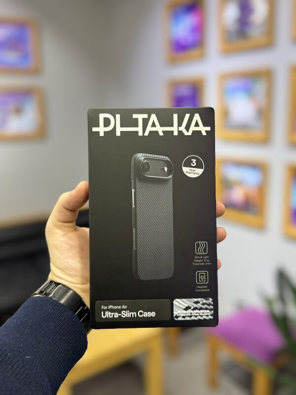 Apple iPhone 17 Air Pitaka Black Case üzlüyü