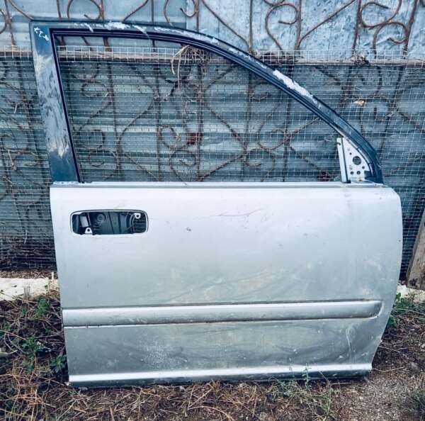 Nissan Xtrail qapıları